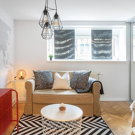 Modern Studio Near British Square Zagreb Exterior foto